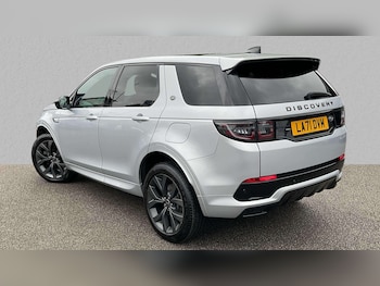 Used Land Rover Discovery Sport 2022 for sale - 75818237: Photo