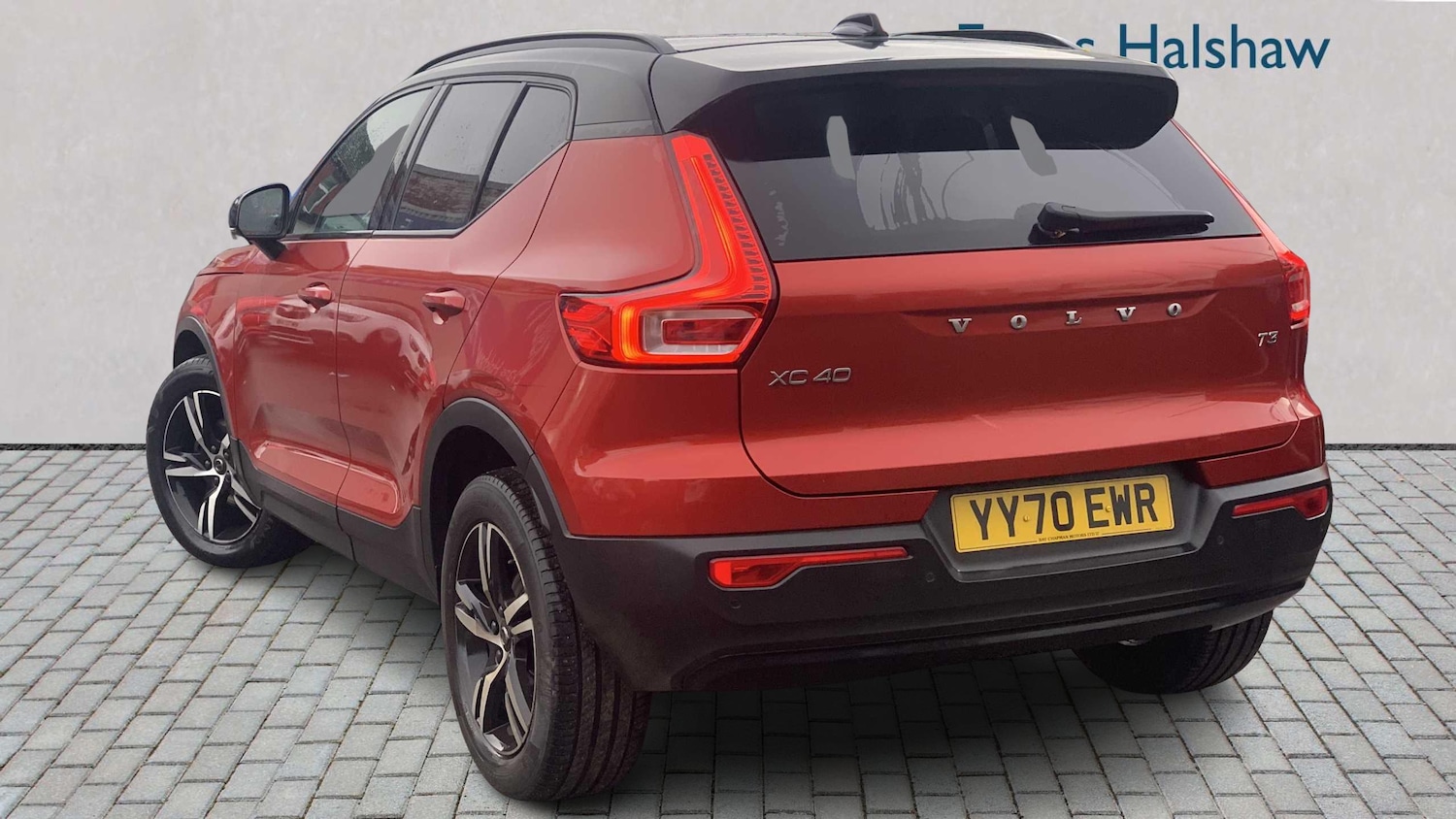 Used Volvo XC40 2020 for sale - 76842999: Photo 3