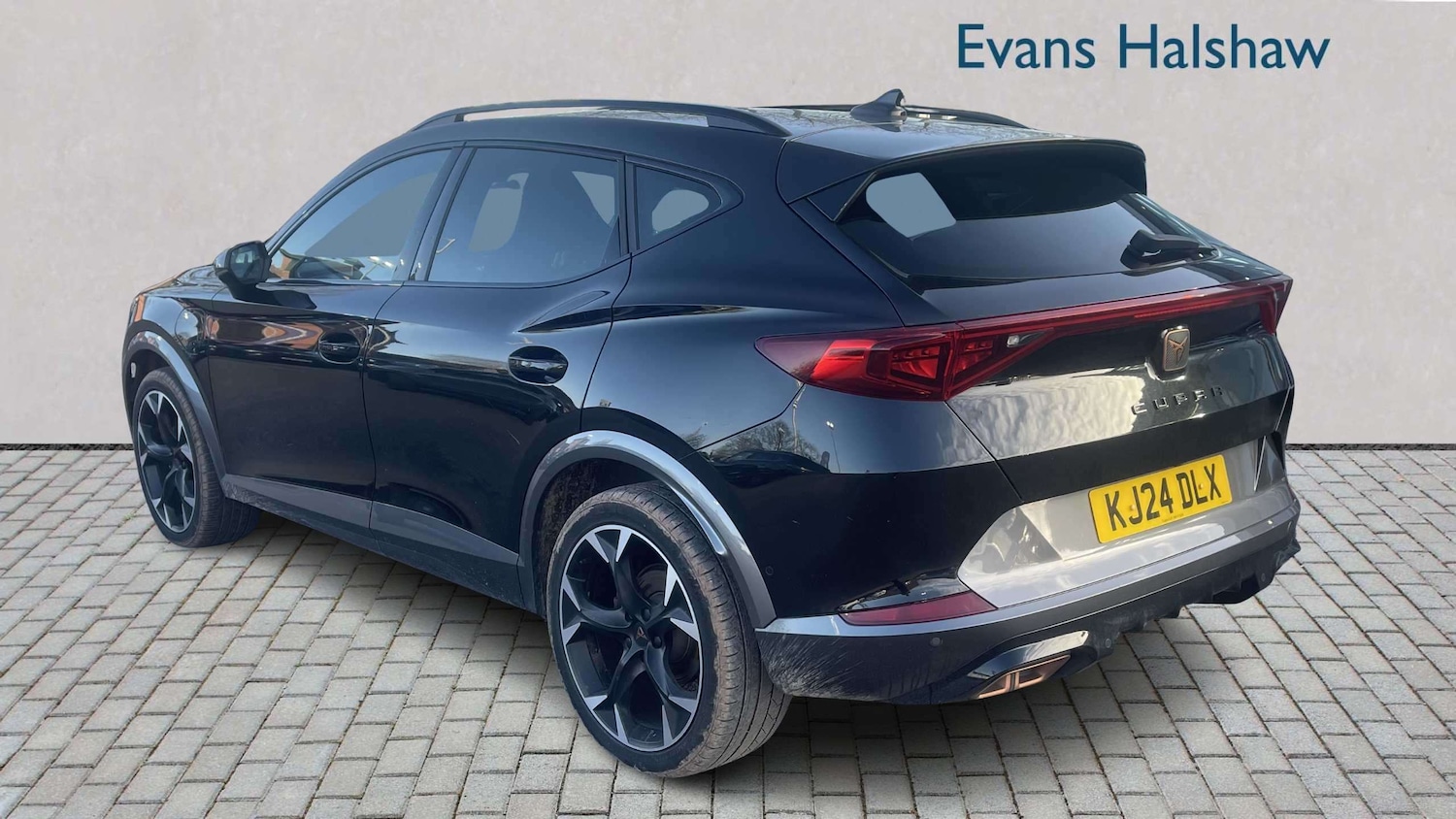 Used Cupra Formentor 2024 for sale - 77942945: Photo 4