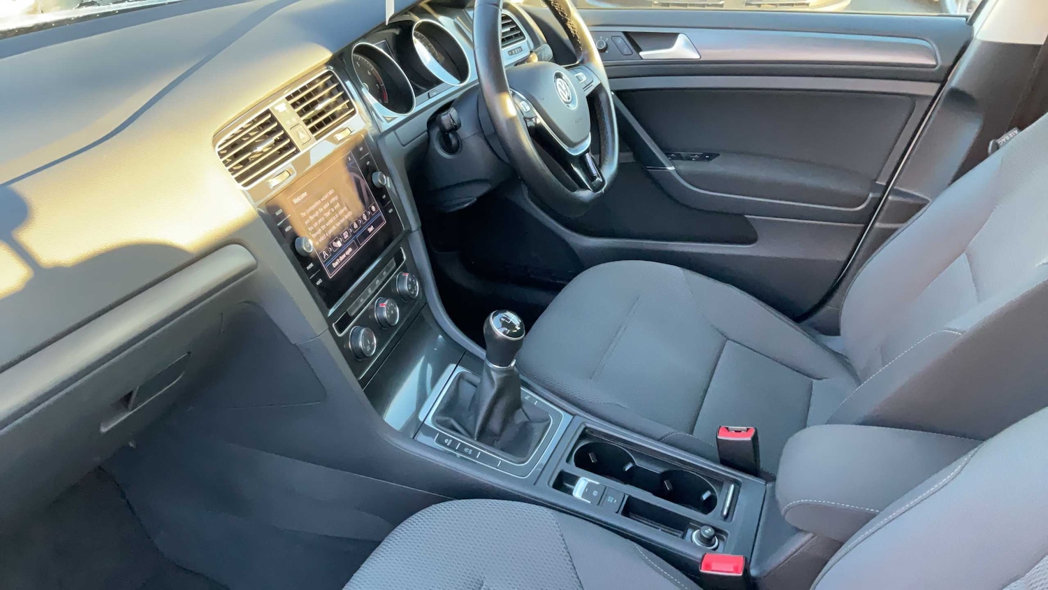 Used Volkswagen Golf 2018 for sale - 77032266: Photo 12