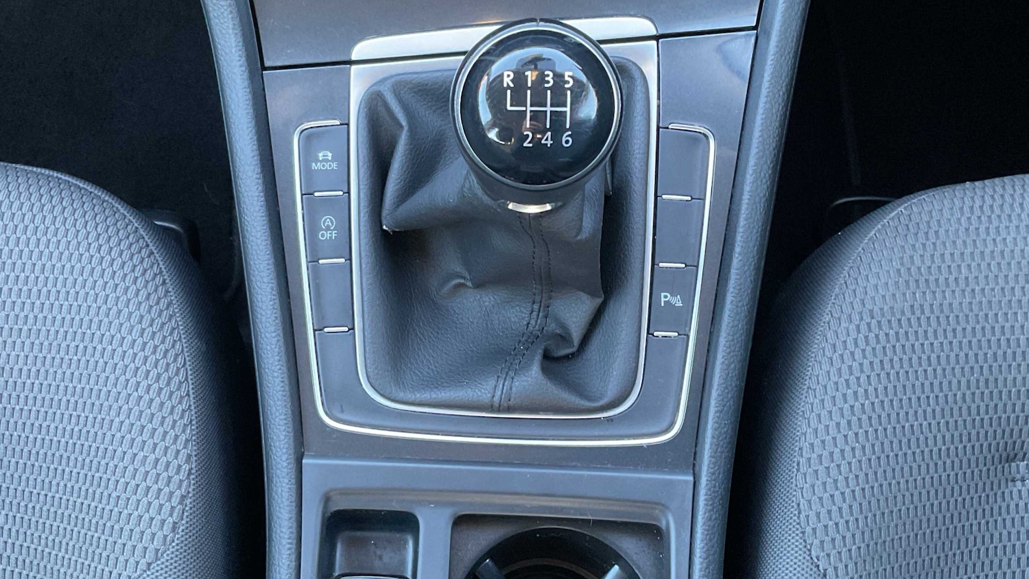 Used Volkswagen Golf 2018 for sale - 77032266: Photo 16