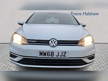 Used Volkswagen Golf 2018 for sale - 77032266: Photo