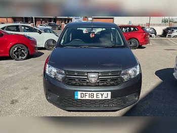 Used Dacia Sandero 2018 for sale - 76034728: Photo 3