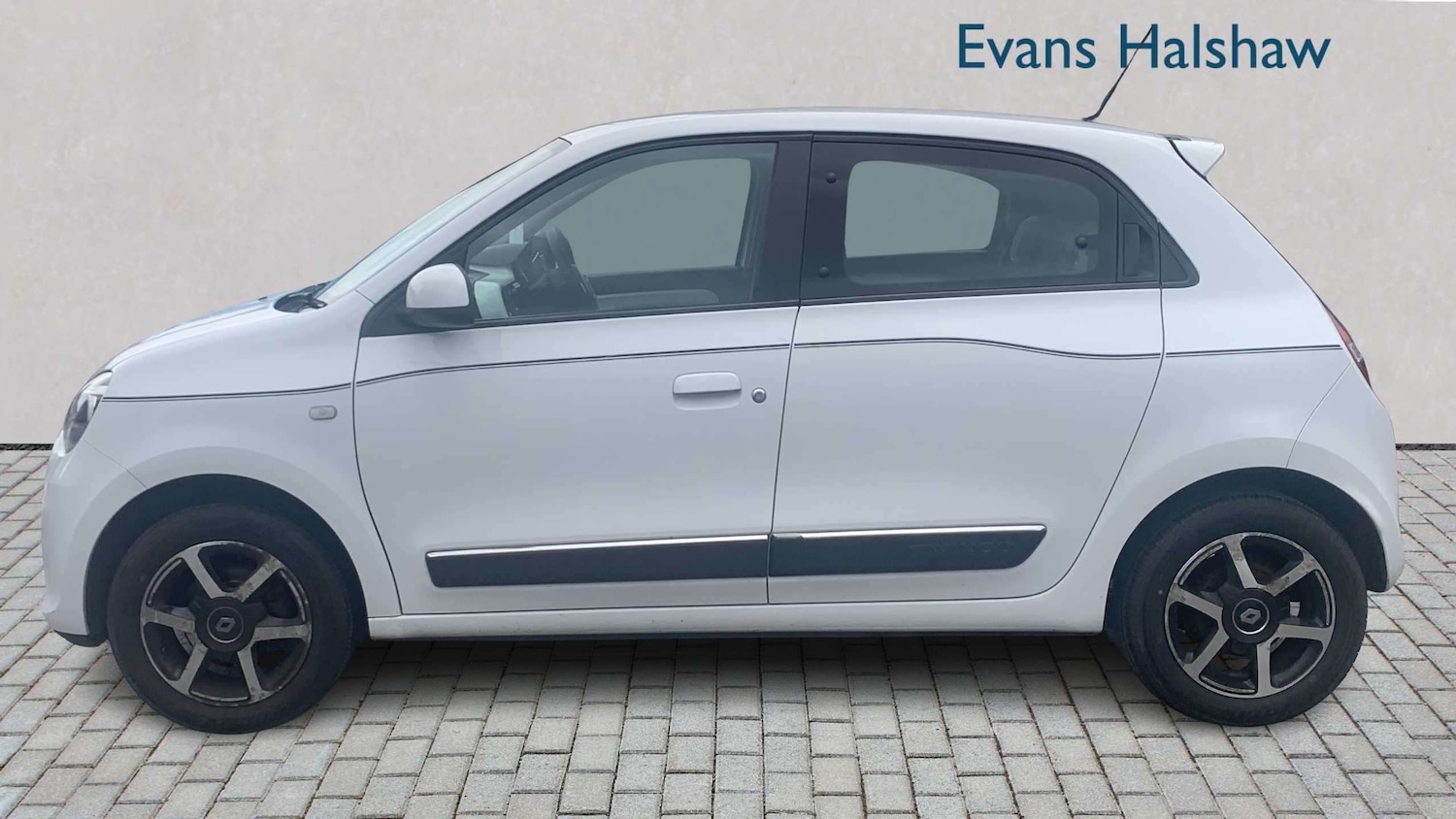 Used Renault Twingo 2015 for sale - 78024027: Photo 4