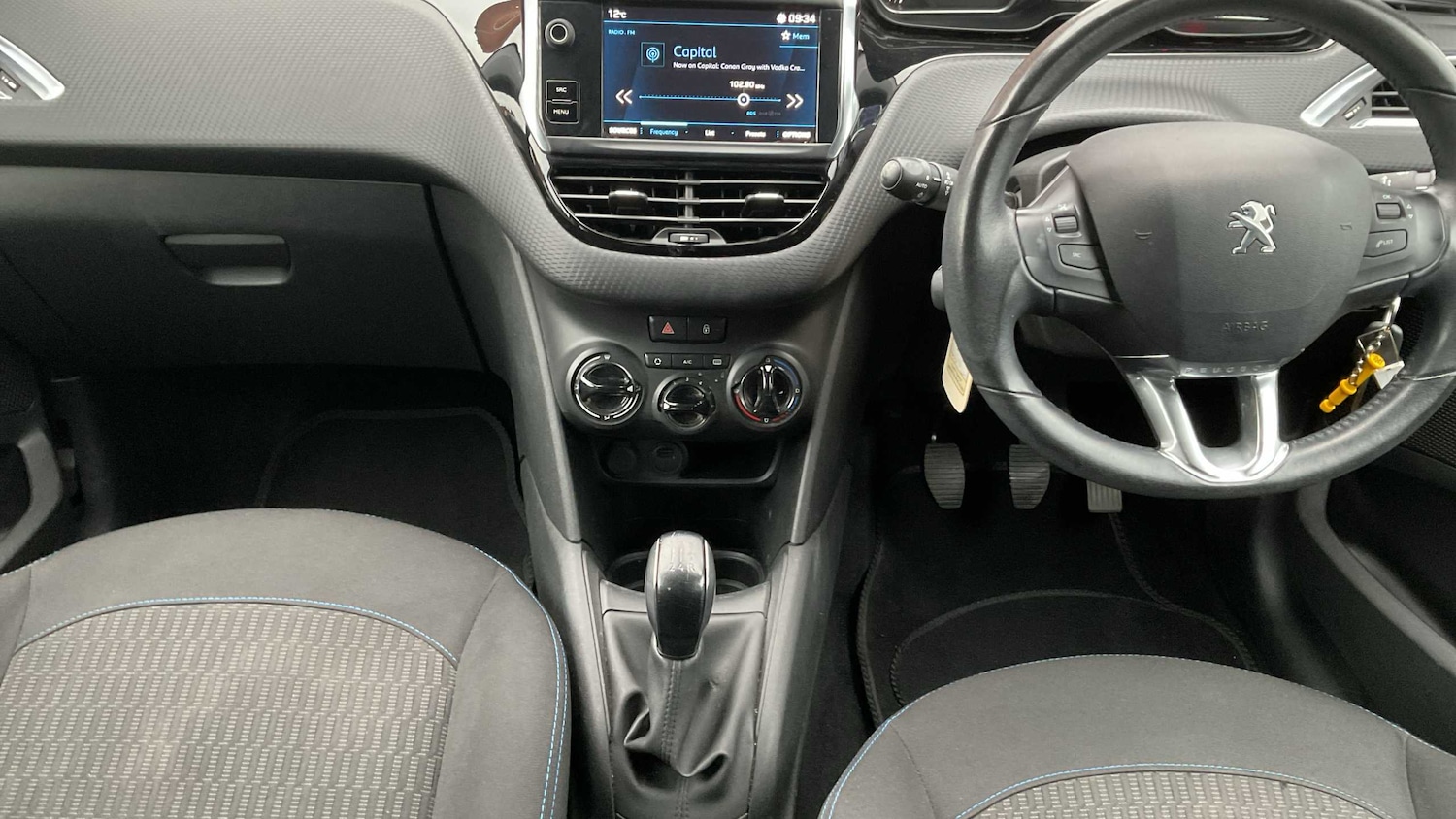 Used Peugeot 208 2019 for sale - 76141474: Photo 12