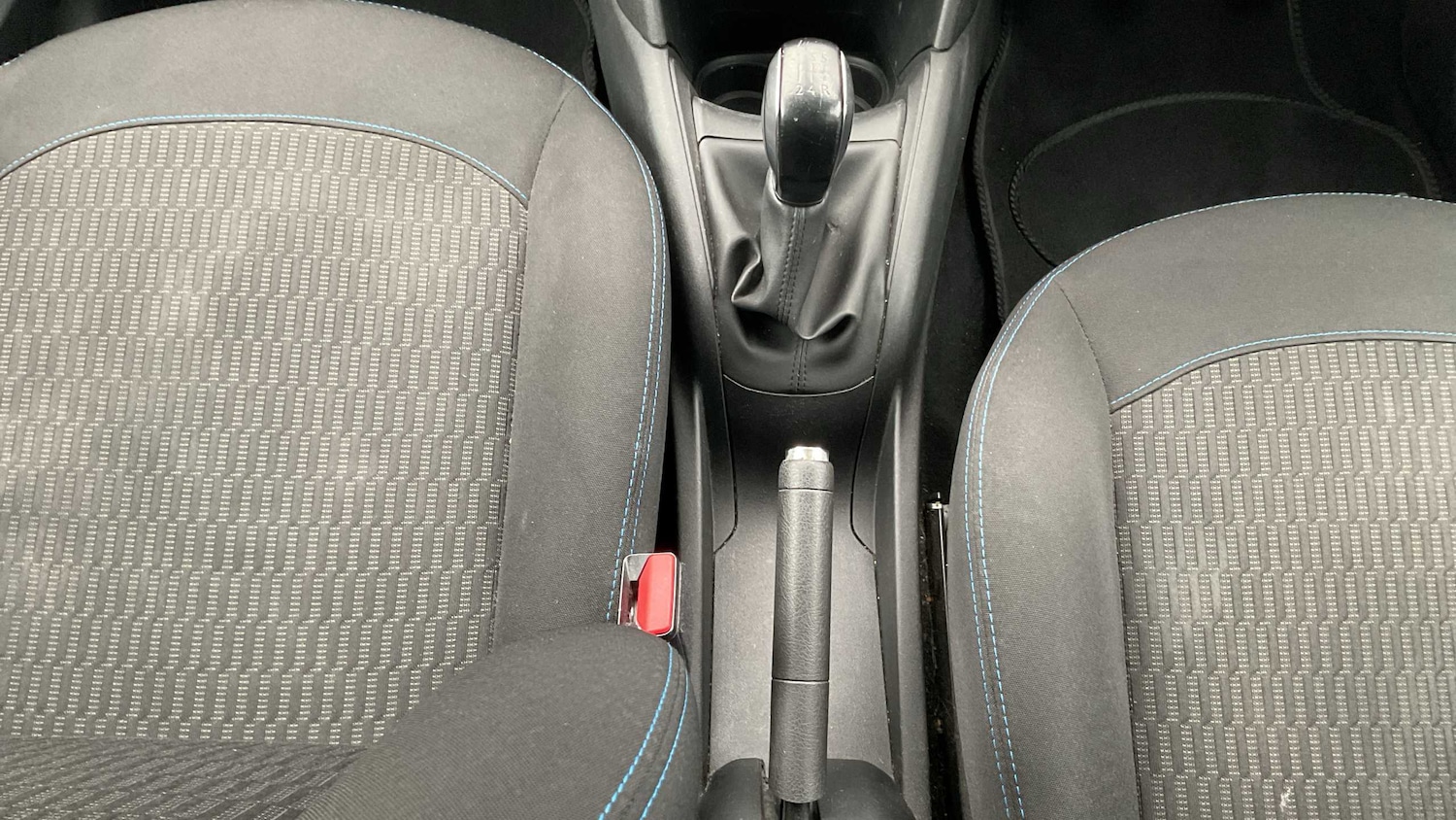 Used Peugeot 208 2019 for sale - 76141474: Photo 16