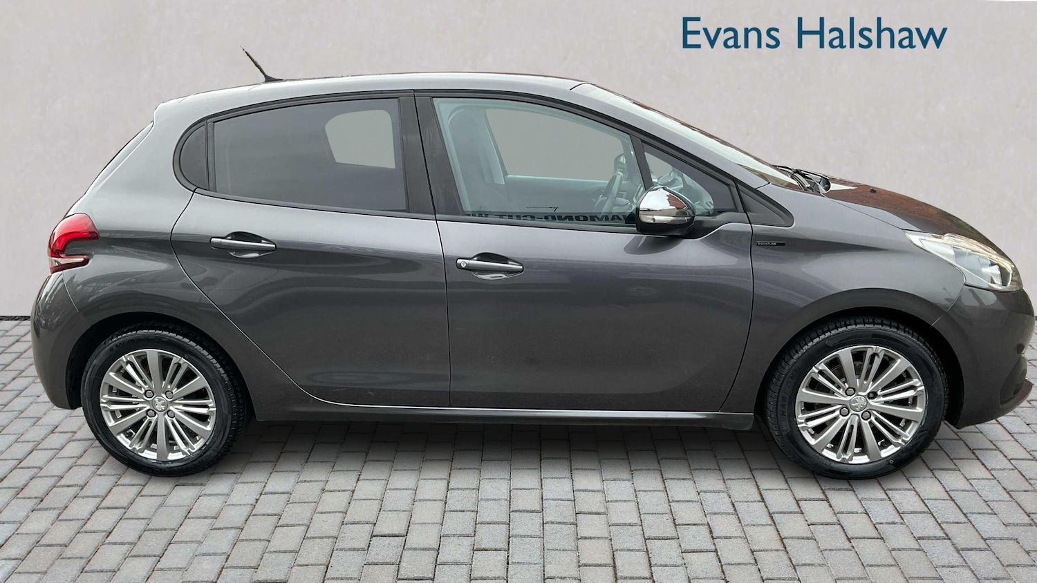 Used Peugeot 208 2019 for sale - 76141474: Photo 3