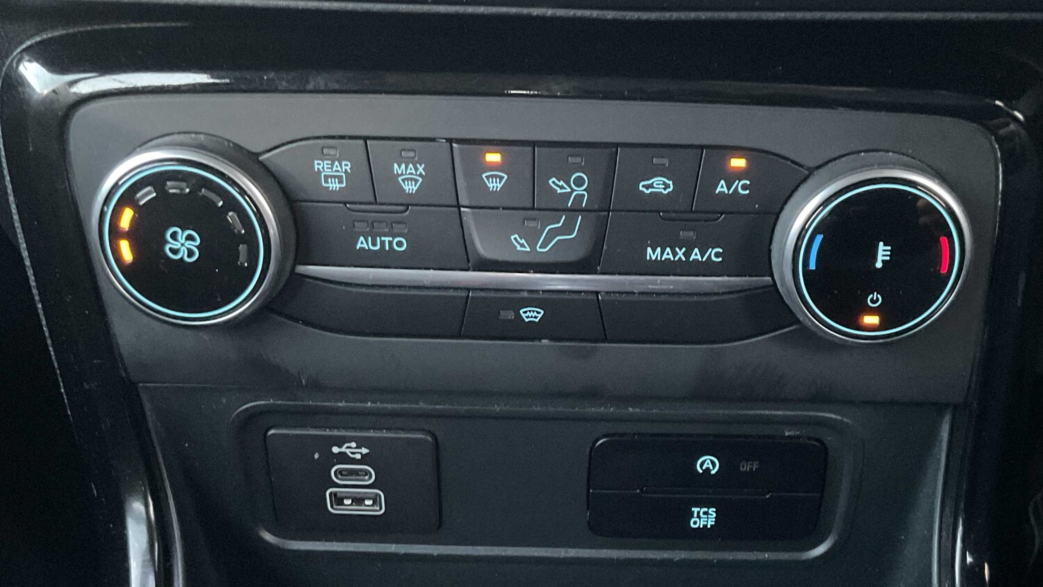 Used Ford Ecosport 2022 for sale - 76373797: Photo 16