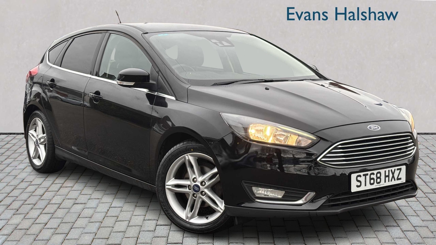 Used Ford Focus 2018 for sale - 76705156: Photo 1