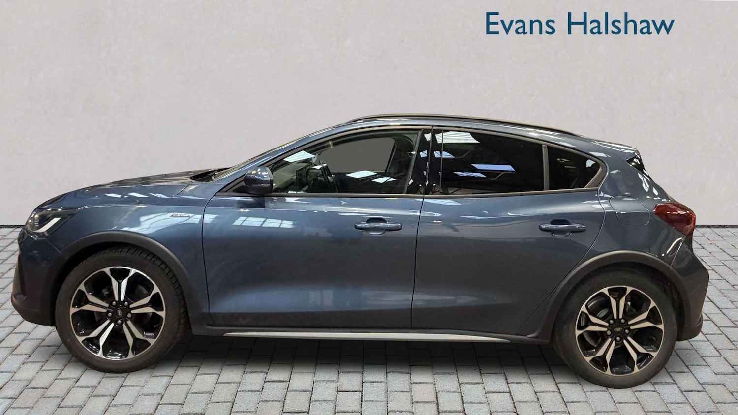 Used Ford Focus 2022 for sale - 78077179: Photo 9