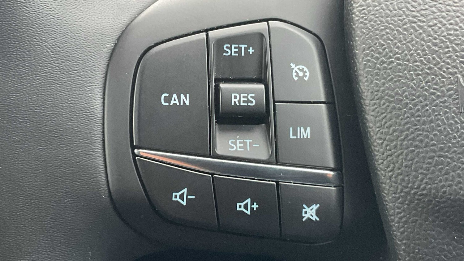 Used Ford Puma 2023 for sale - 76298363: Photo 17