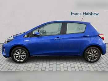 Used Toyota Yaris 2020 for sale - 77270160: Photo