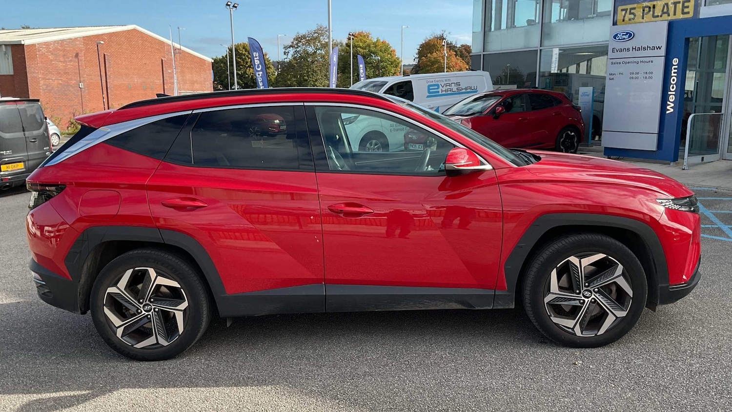 Used Hyundai TUCSON 2022 for sale - 76088108: Photo 4