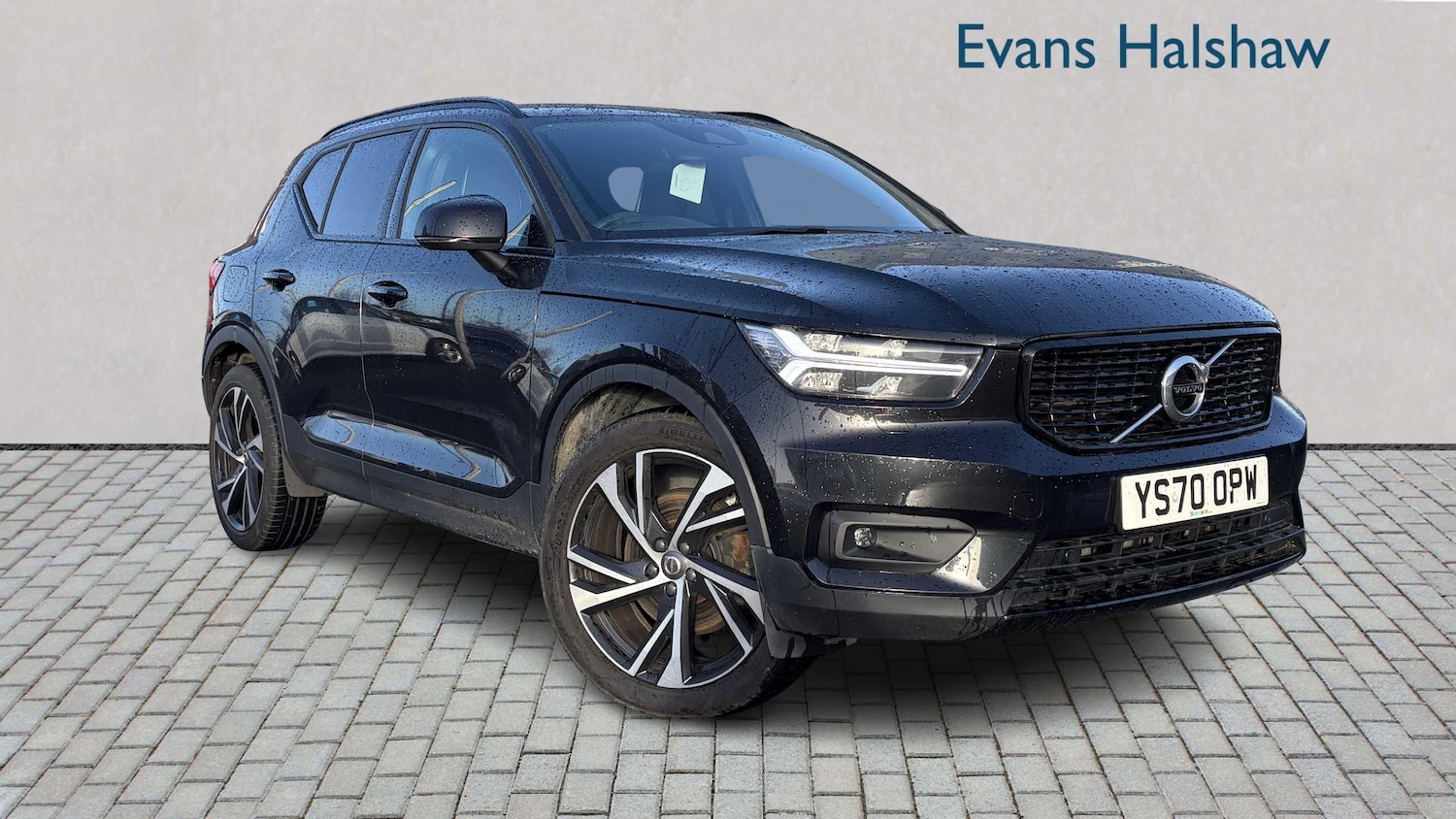 Used Volvo XC40 2020 for sale - 76902353: Photo 1