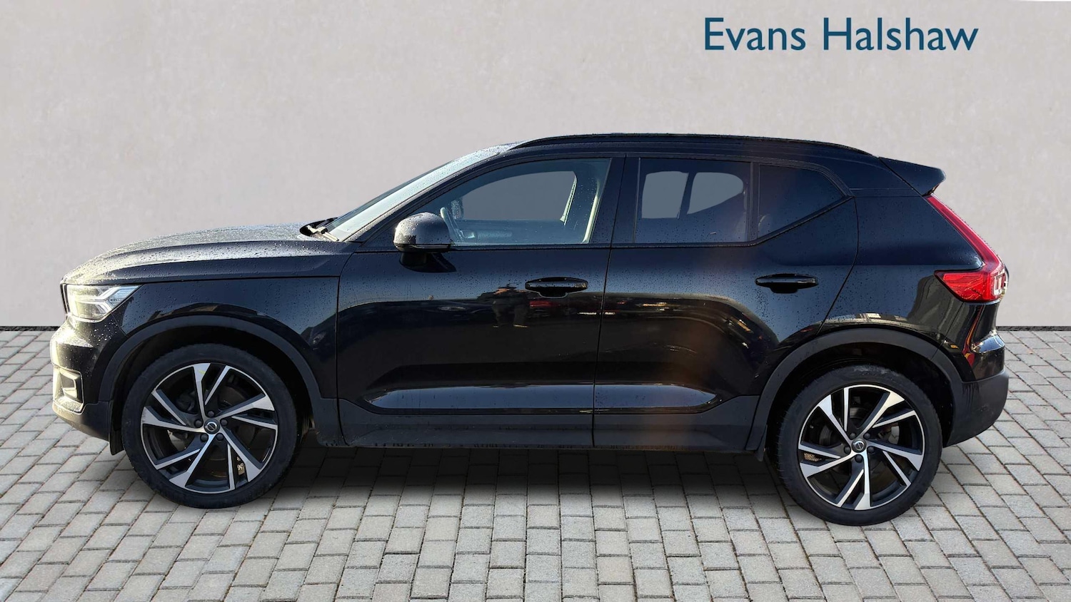 Used Volvo XC40 2020 for sale - 76902353: Photo 4