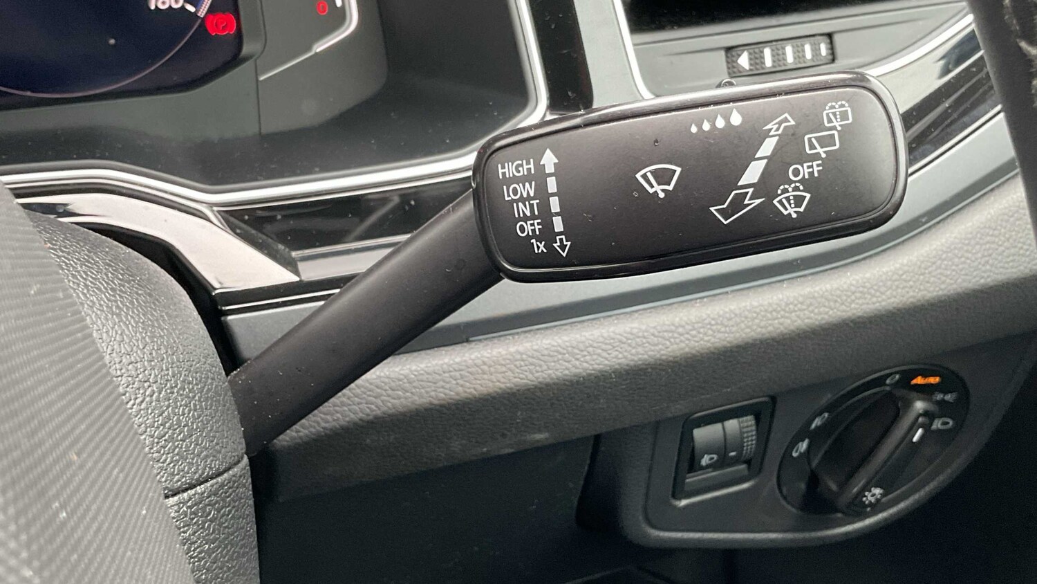 Used Volkswagen Taigo 2024 for sale - 76063420: Photo 30