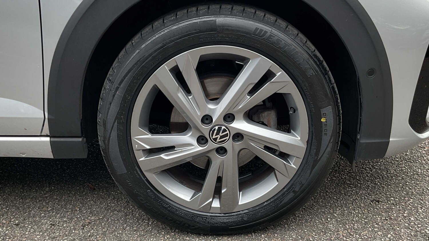 Used Volkswagen Taigo 2024 for sale - 76063420: Photo 6