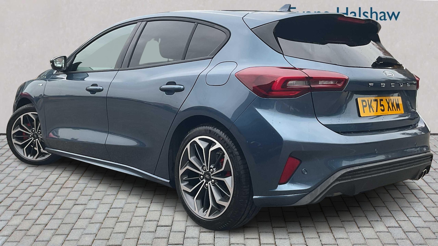 Used Ford Focus 2025 for sale - 76978778: Photo 2