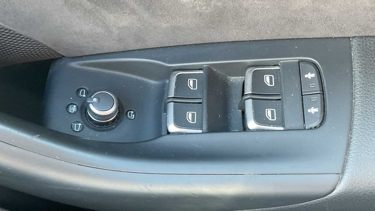 Vehicle 32