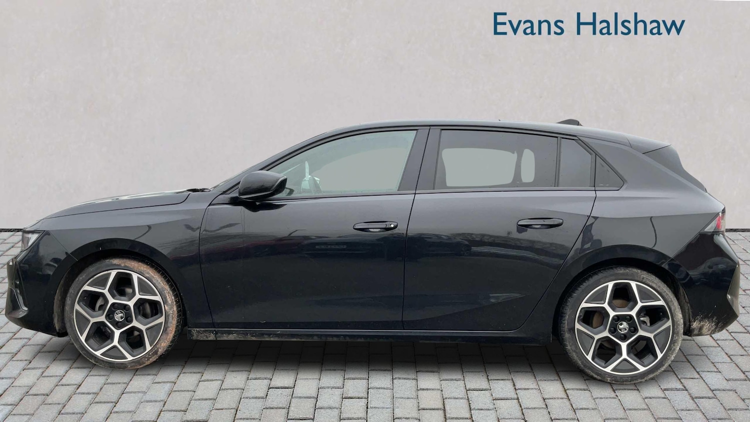Used Vauxhall Astra 2024 for sale - 77257418: Photo 4