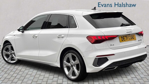 Used Audi A3 2021 for sale - 76242431: Photo 2