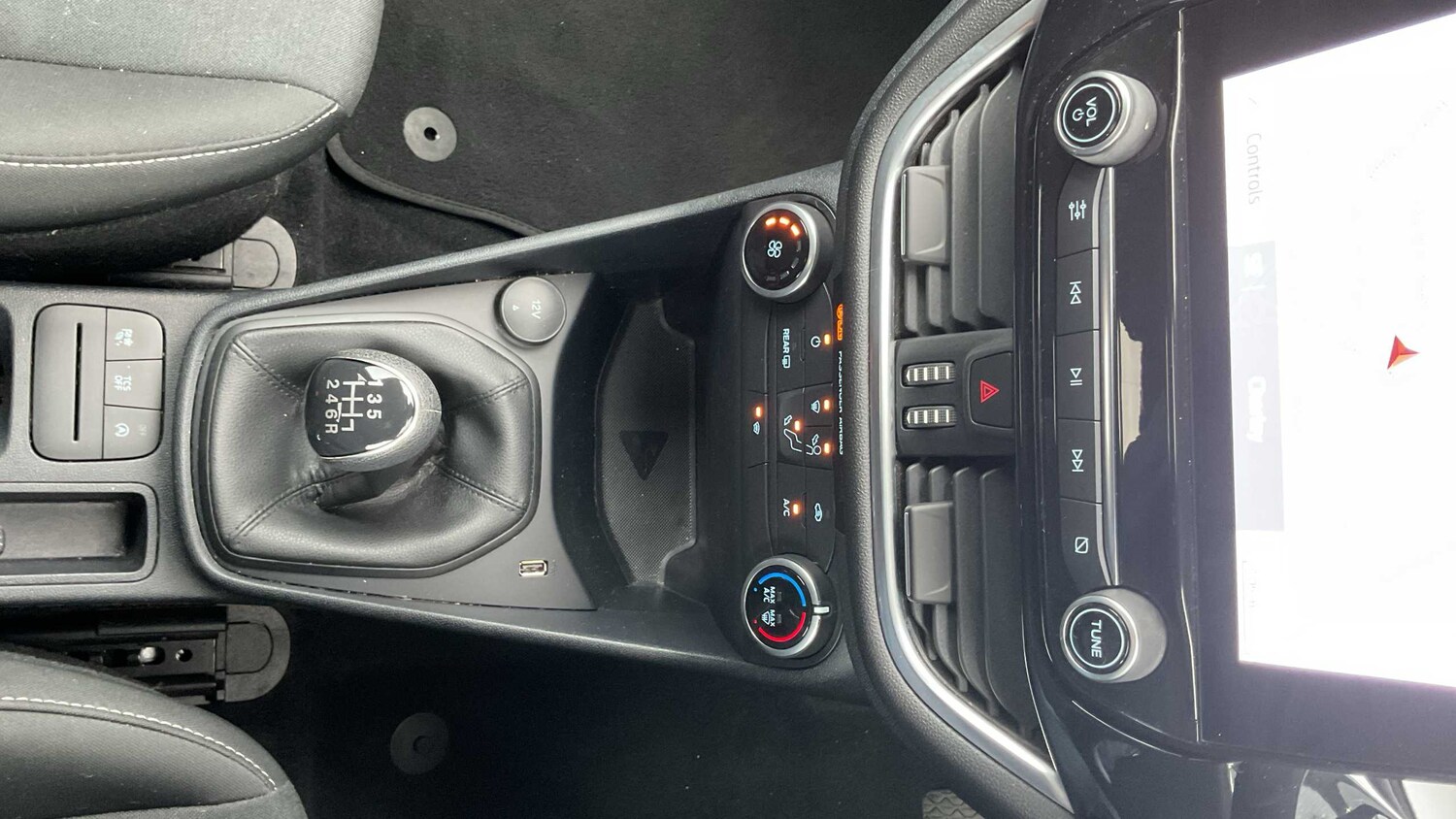 Used Ford Fiesta 2020 for sale - 75903159: Photo 21