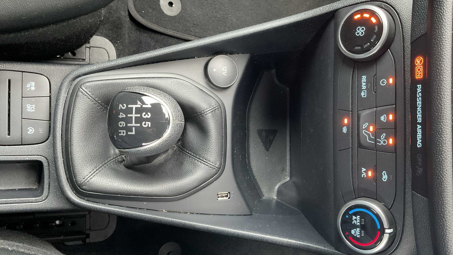 Used Ford Fiesta 2020 for sale - 75903159: Photo 22