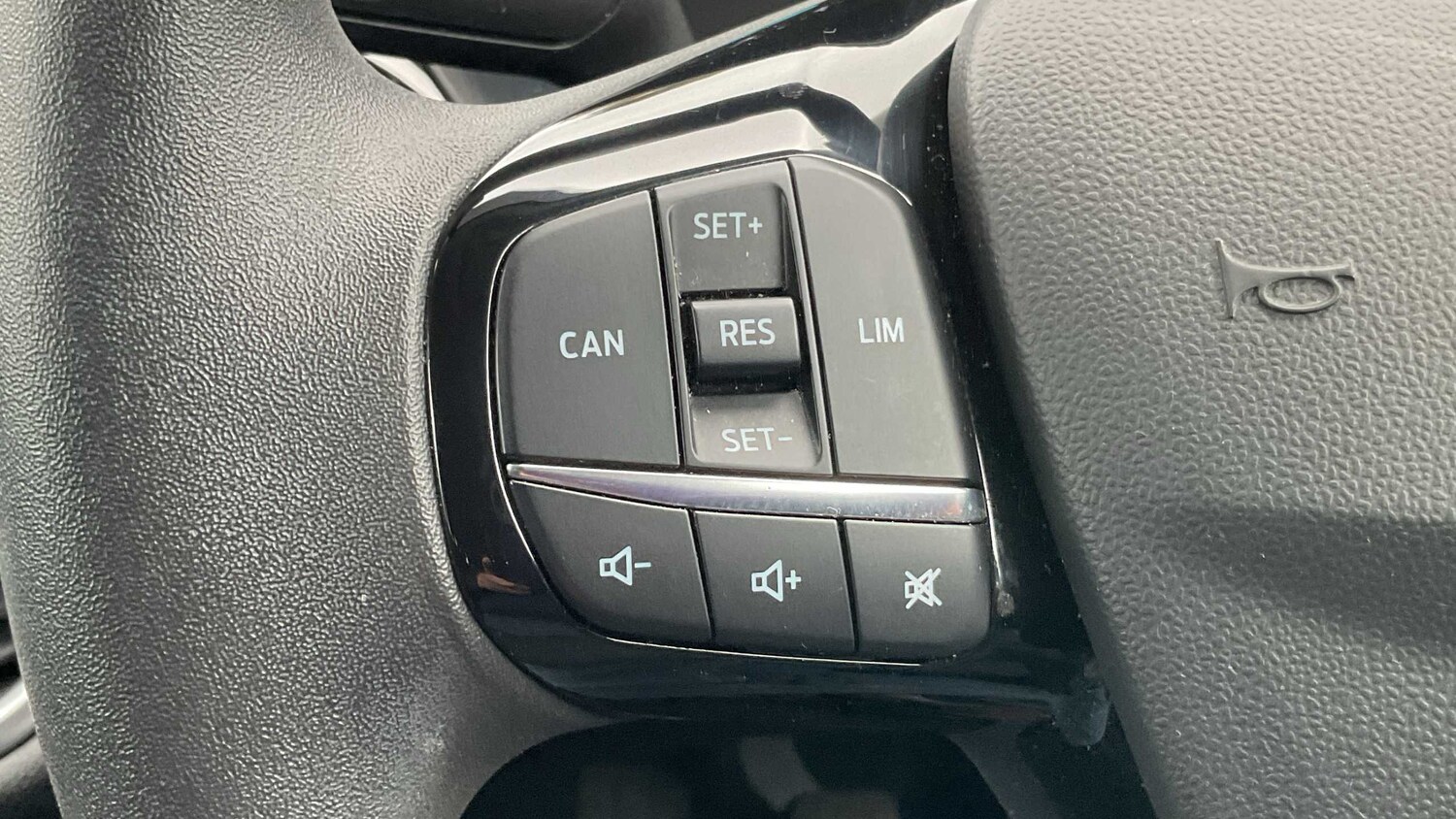 Used Ford Fiesta 2020 for sale - 75903159: Photo 29