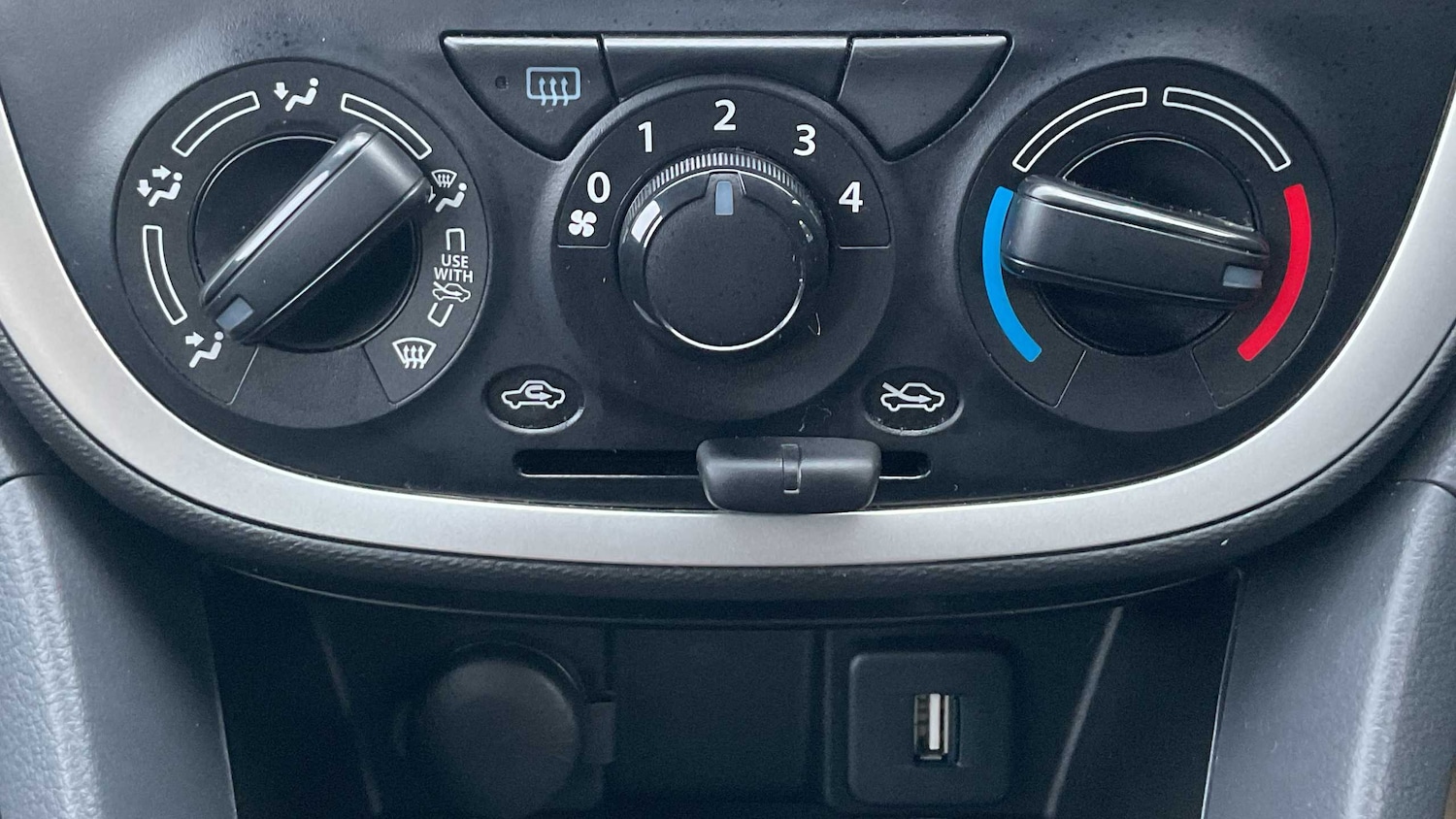 Used Suzuki Celerio 2018 for sale - 76804786: Photo 15