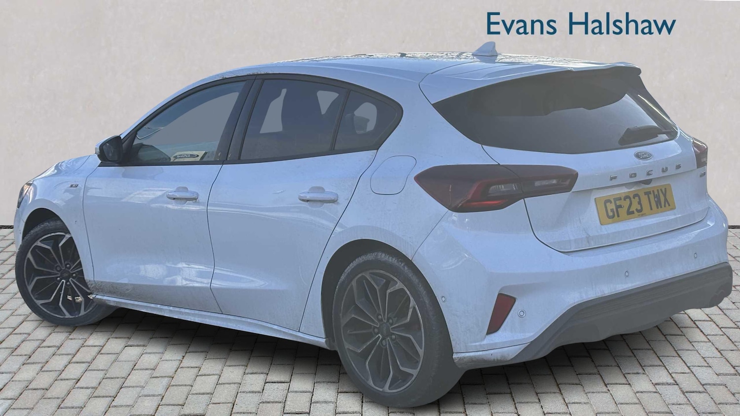 Used Ford Focus 2023 for sale - 77397872: Photo 3