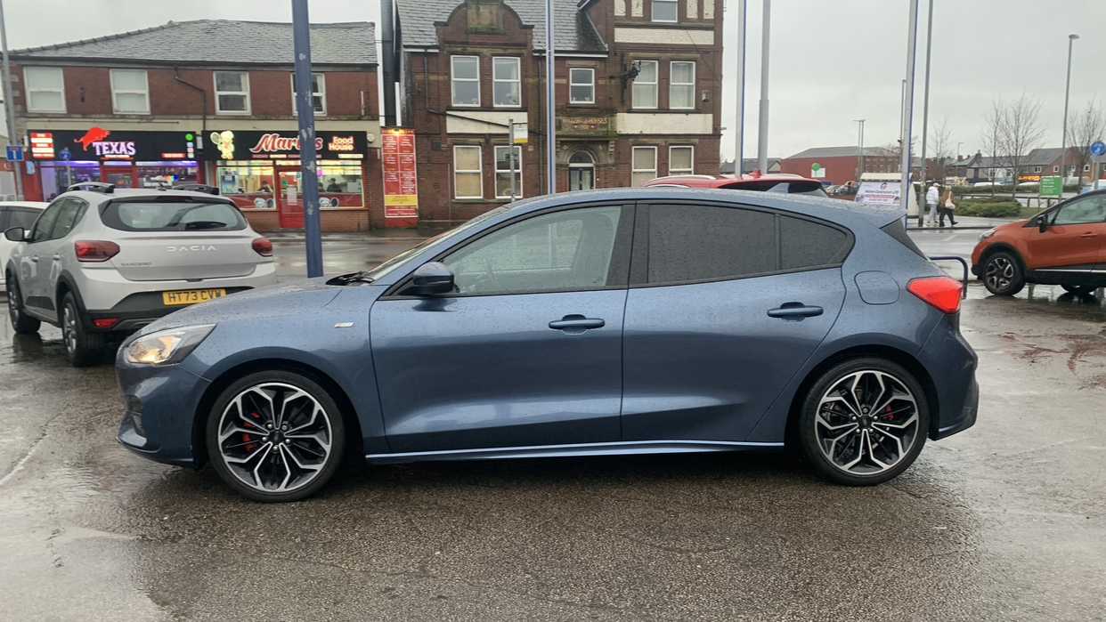 Used Ford Focus 2018 for sale - 77648800: Photo 8