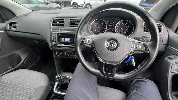 Used Volkswagen Polo 2017 for sale - 76249101: Photo 25