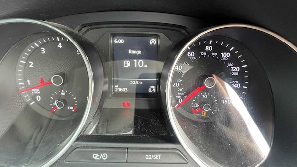 Used Volkswagen Polo 2017 for sale - 76249101: Photo 26