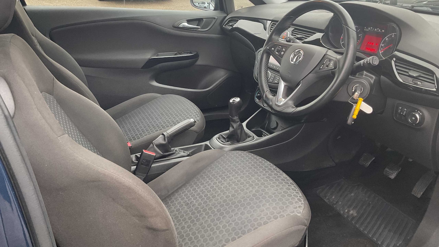 Used Vauxhall Corsa 2015 for sale - 77811073: Photo 8