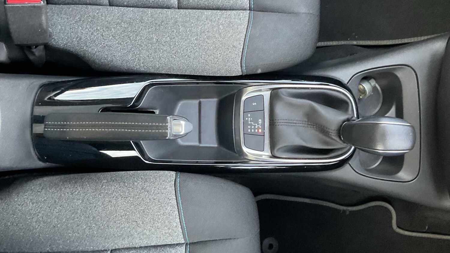 Used Citroen C4 Cactus 2019 for sale - 77178797: Photo 18