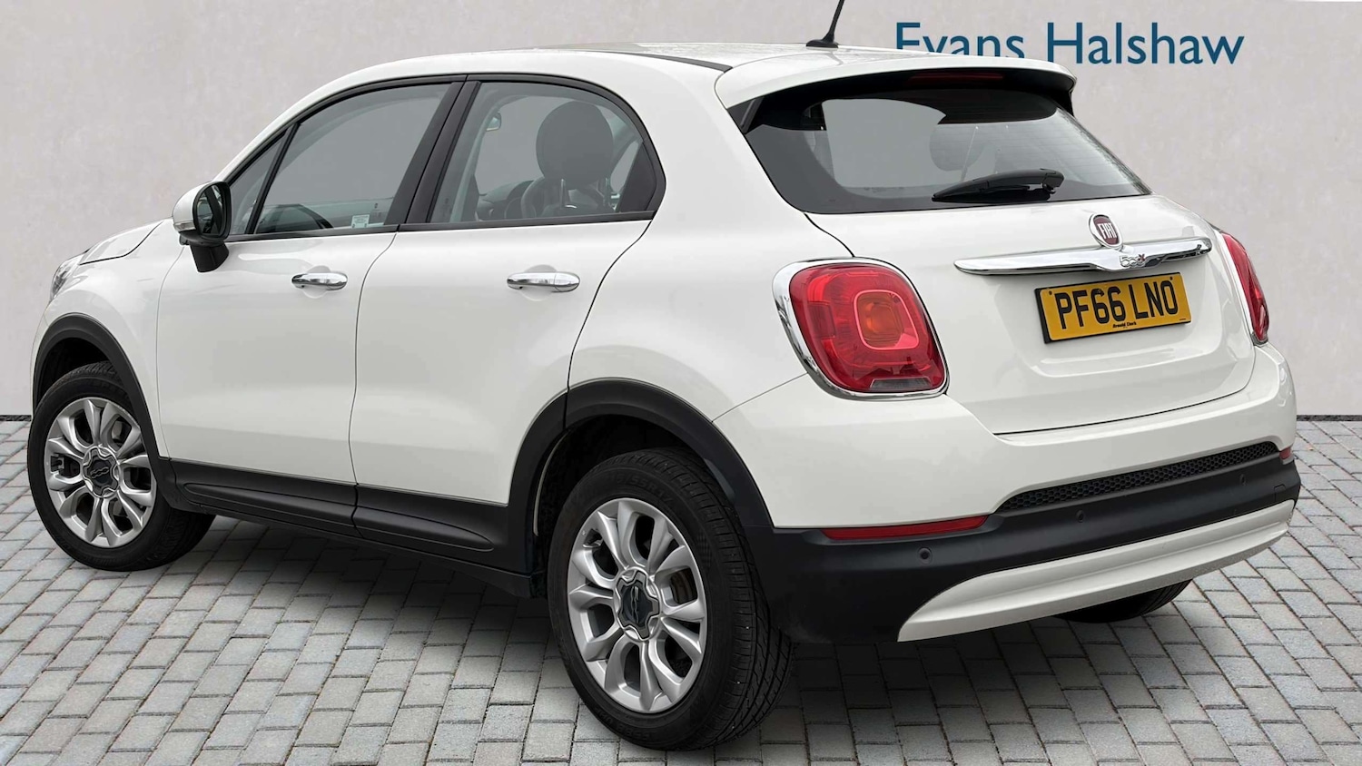 Used Fiat 500X 2016 for sale - 78023969: Photo 3
