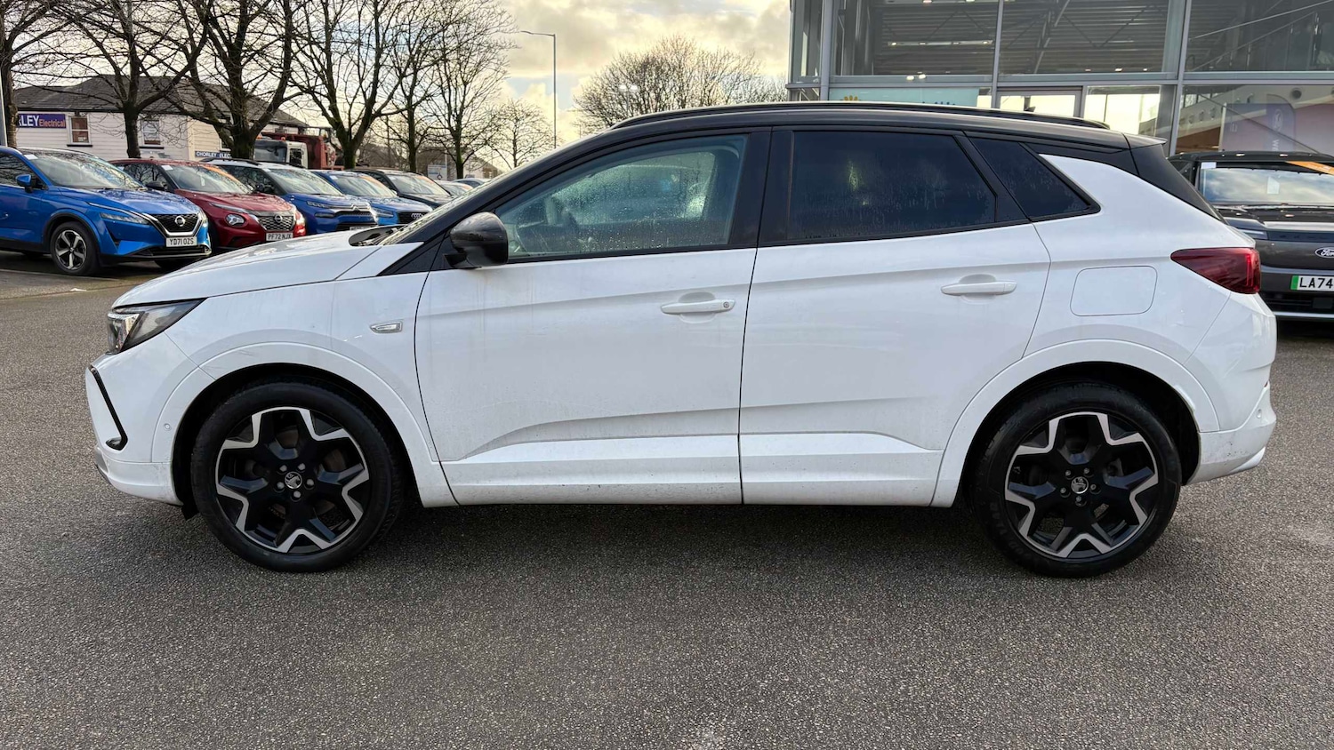 Used Vauxhall Grandland 2024 for sale - 77588984: Photo 4