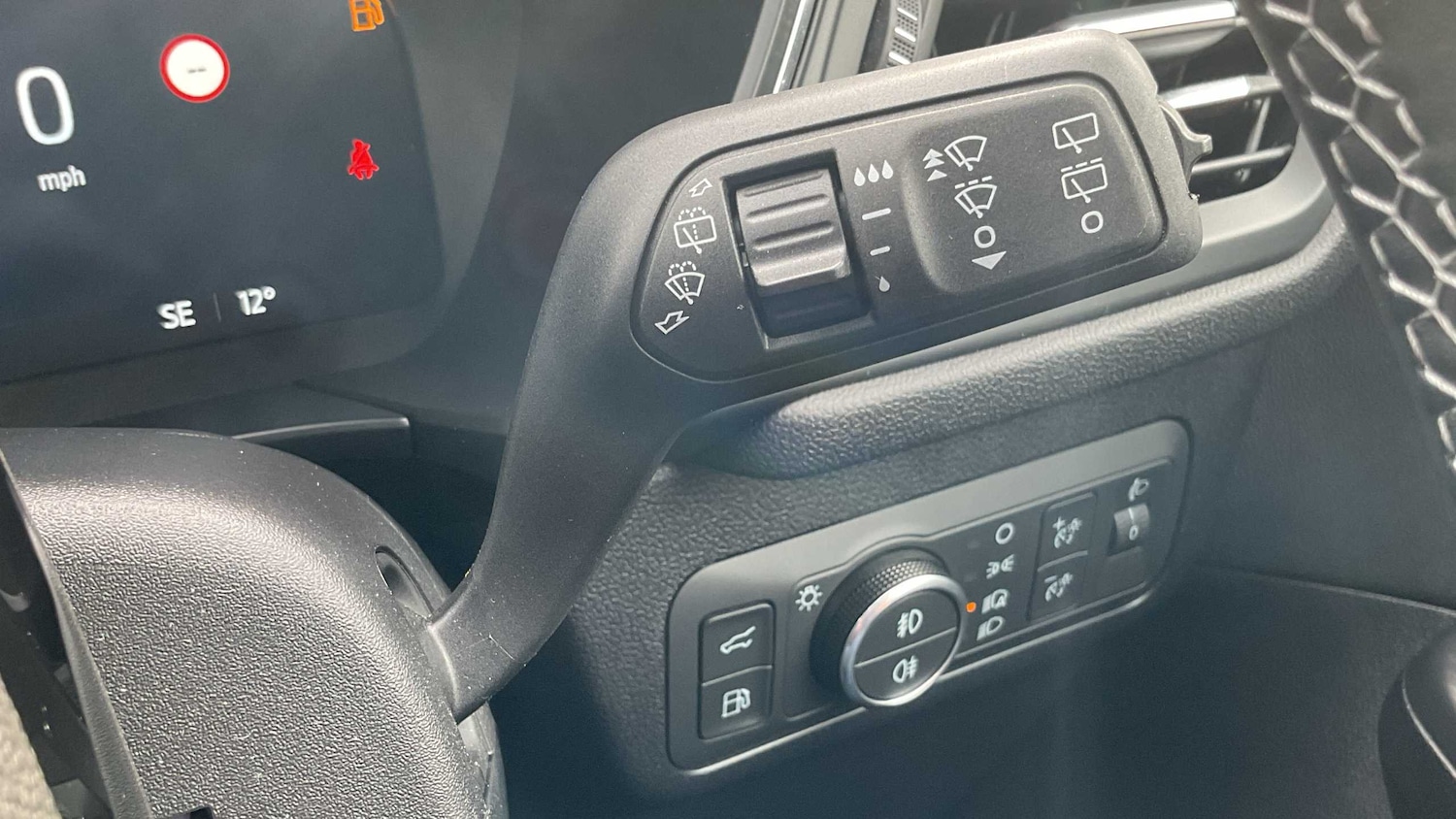 Used Ford Kuga 2024 for sale - 76087802: Photo 31