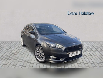 2018 - 1.0 EcoBoost 140 ST-Line Navigation 5dr