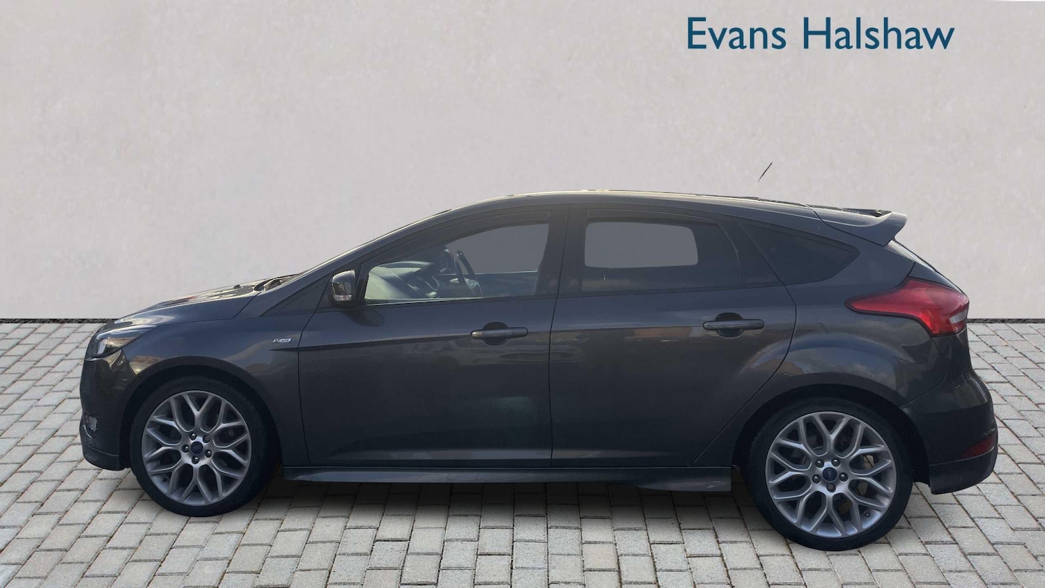Used Ford Focus 2018 for sale - 76442464: Photo 5