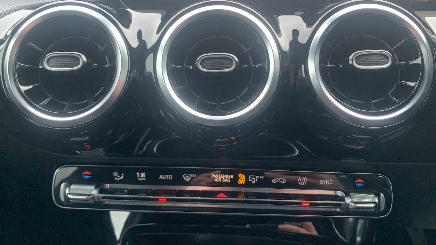 Used Mercedes-Benz A-Class 2019 for sale - 77233141: Photo 17