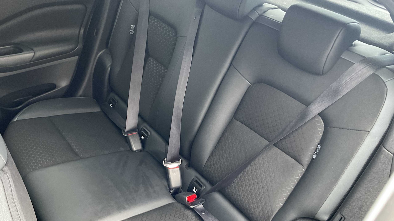 Used Nissan Juke 2023 for sale - 76575899: Photo 14