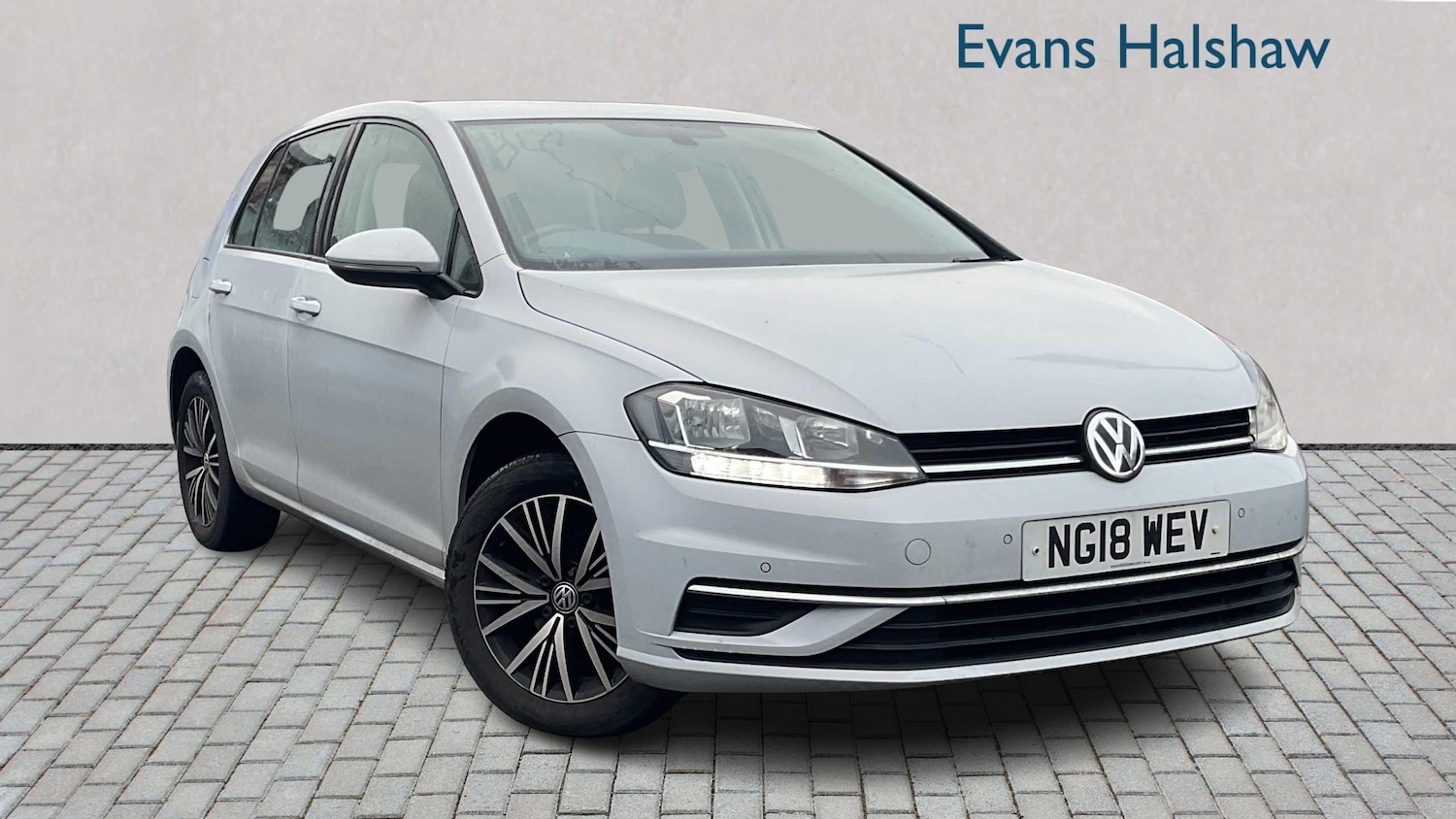 Used Volkswagen Golf 2018 for sale - 76705205: Photo 1