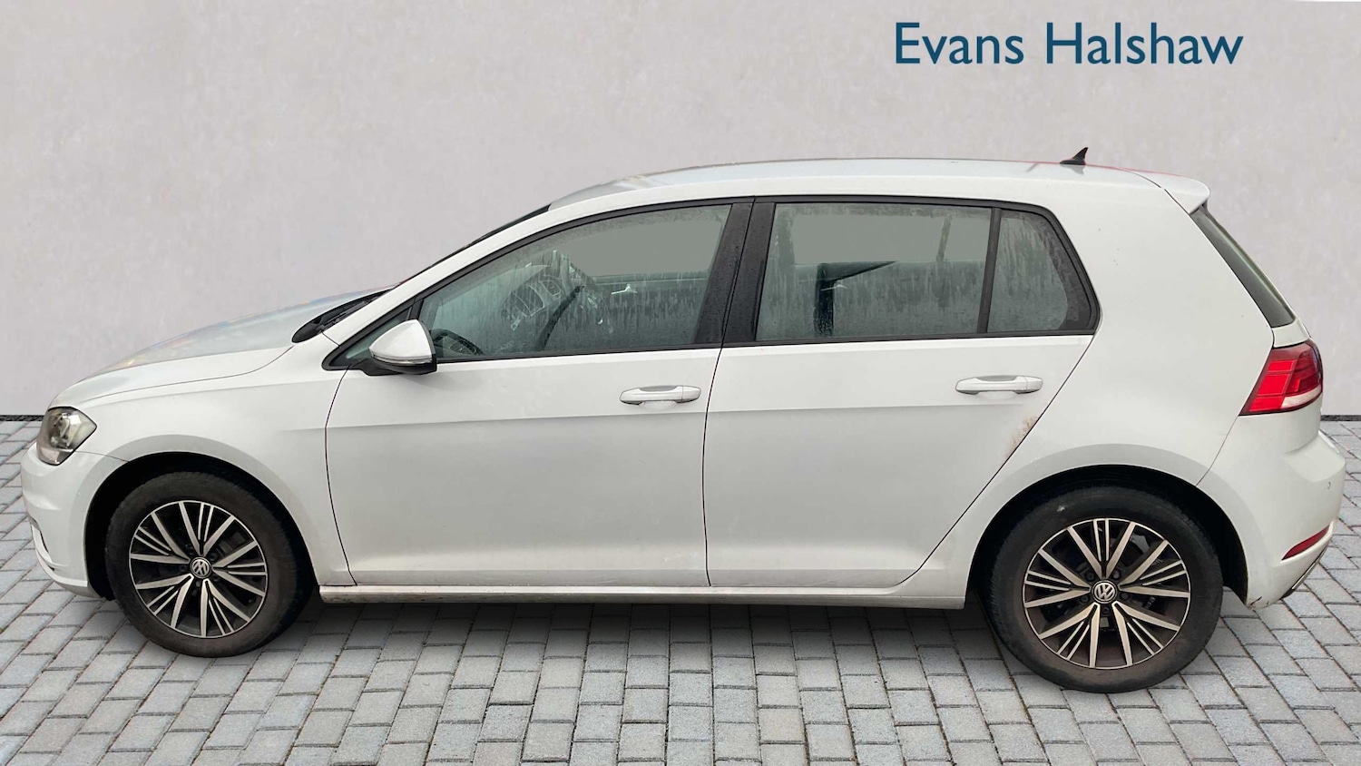 Used Volkswagen Golf 2018 for sale - 76705205: Photo 4