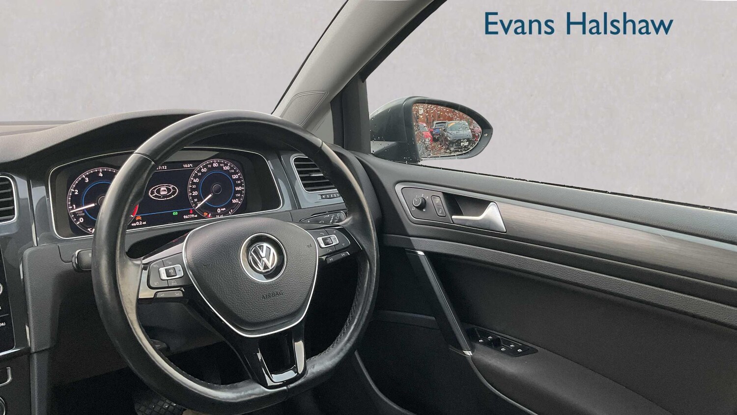 Used Volkswagen Golf 2017 for sale - 76575989: Photo 10