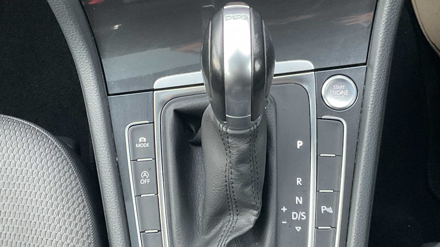 Used Volkswagen Golf 2017 for sale - 76575989: Photo 14