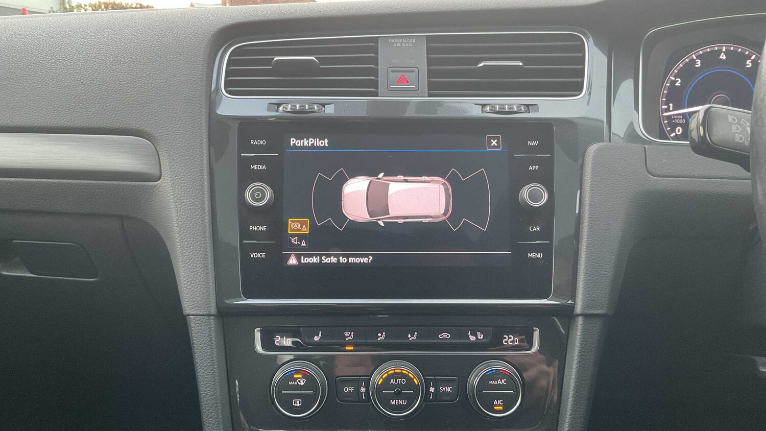 Used Volkswagen Golf 2017 for sale - 76575989: Photo 16