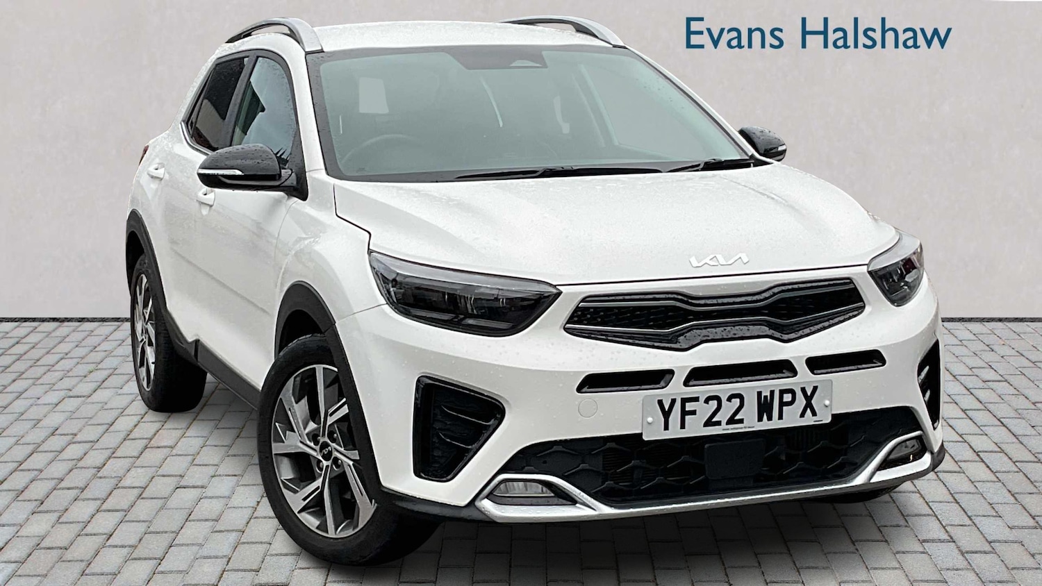 Used Kia Stonic 2022 for sale - 76875793: Photo 1