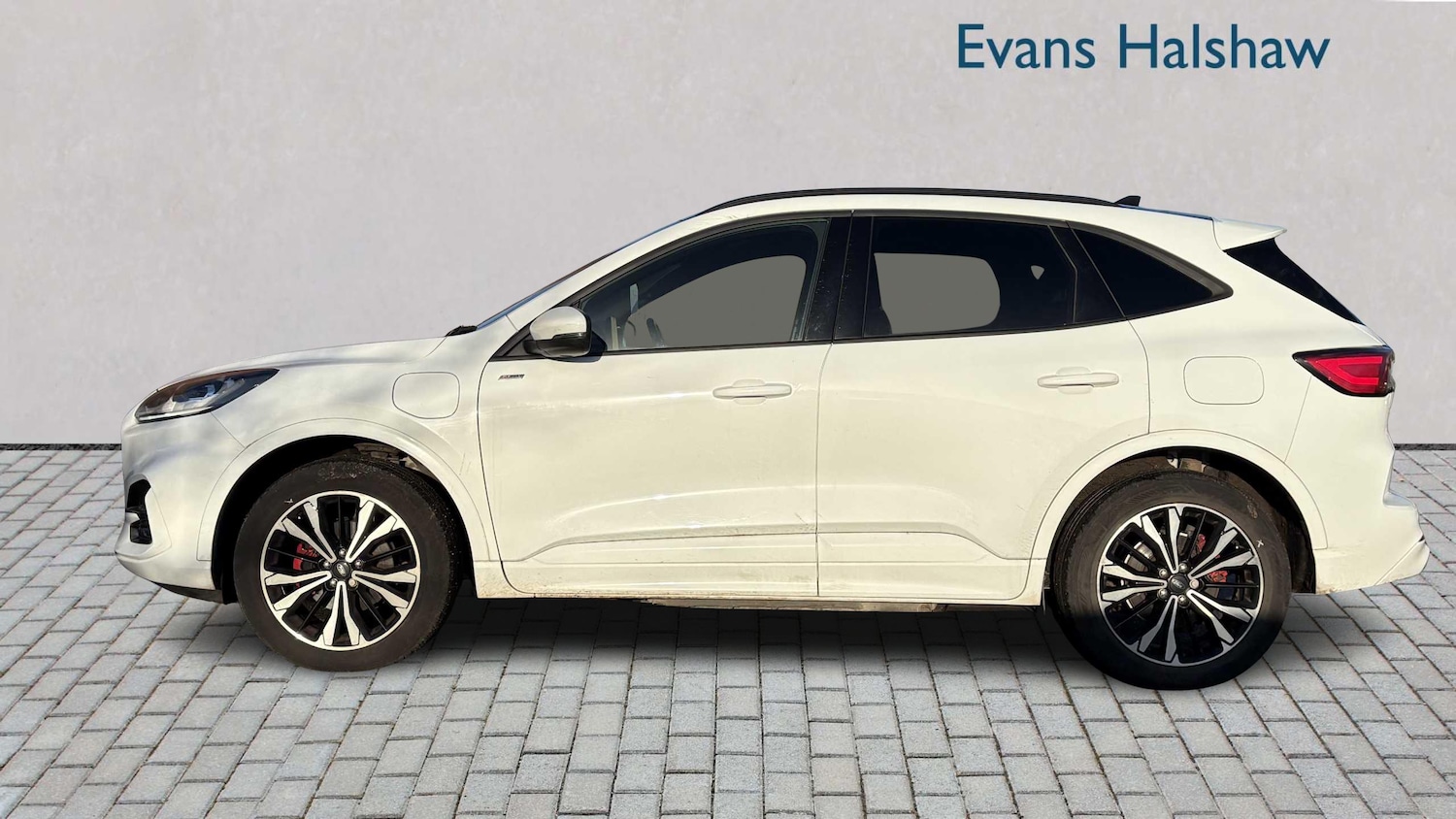 Used Ford Kuga 2022 for sale - 76789465: Photo 4