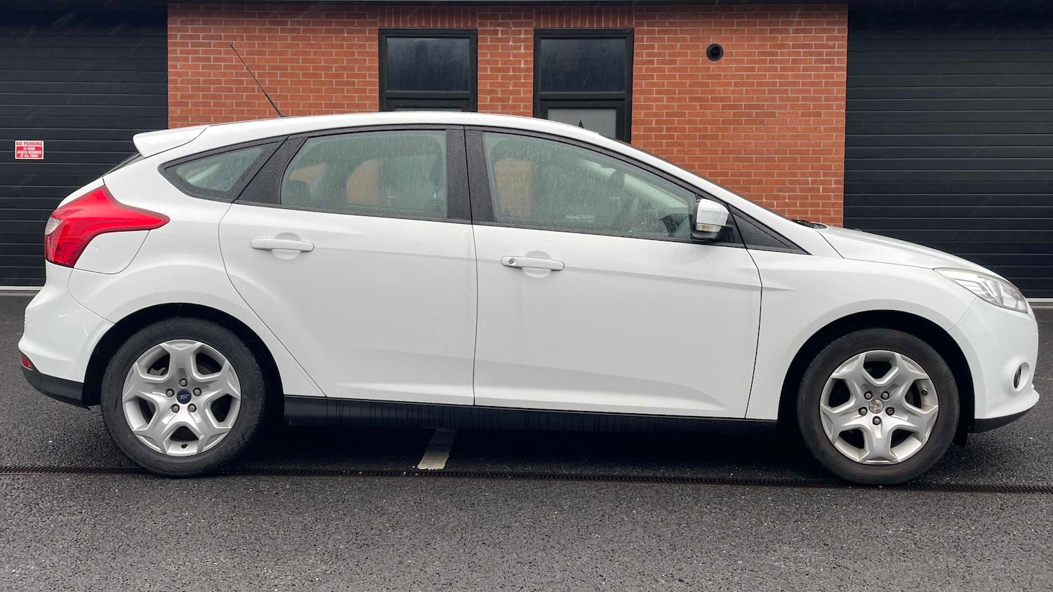 Used Ford Focus for sale - 77726984: Photo 4